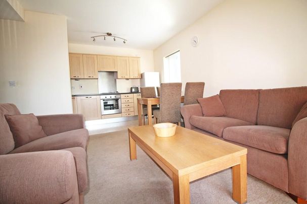 2 bedroom apartment to rent - Photo 1