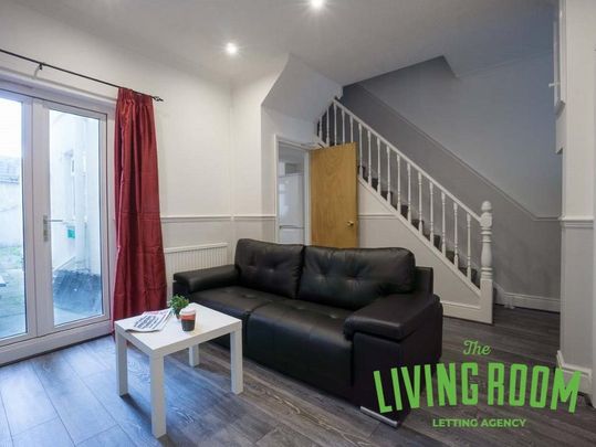 4 bedroom house to rent - Photo 1