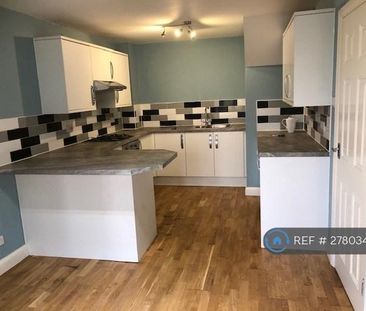 3 bedroom terraced house to rent - Photo 5