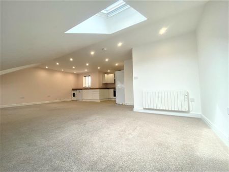 2 bedroom penthouse to rent - Photo 5