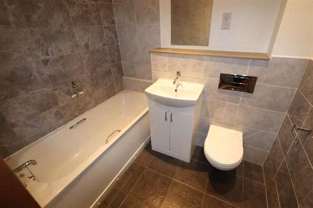 Ashingdon Road, Rochford, SS4 - Photo 5