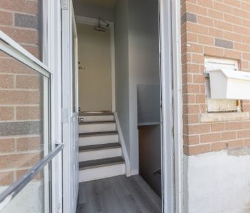 For Lease - 647 Perry Crescent Unit# Bsmt, Oshawa, Ontario - Photo 2