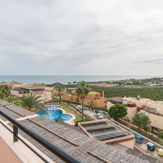 Alquiler de dúplex en Almayate Bajo - Photo 1