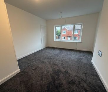 2 bedroom House To Let - Photo 2