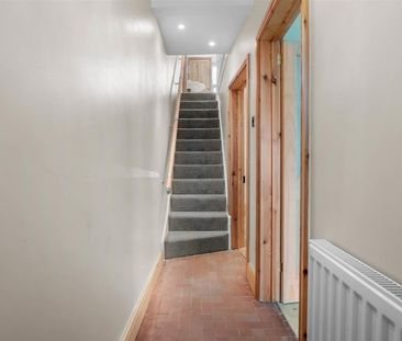 2 BED Semi-detached house To rent - Photo 5