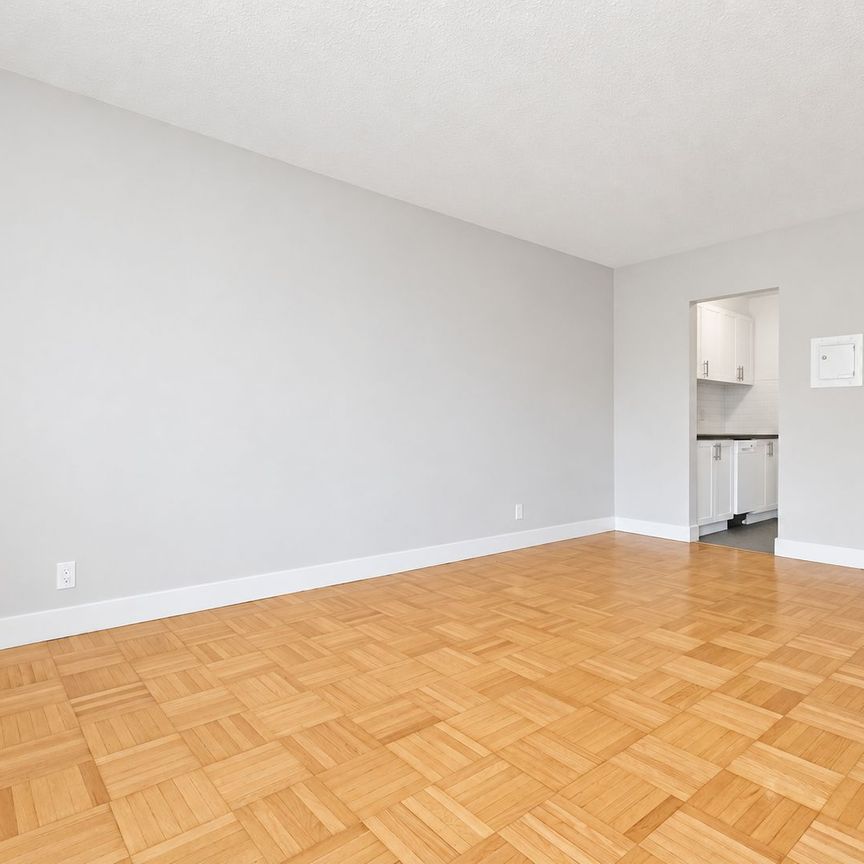 For Lease - 990 Avenue Road Unit# 205, Toronto, Ontario - Photo 1