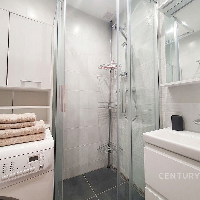 Pronájem bytu 3+1 71 m² - Photo 1