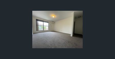 TWO BEDROOM UNIT IN CENTRAL MORDIALLOC - Photo 4