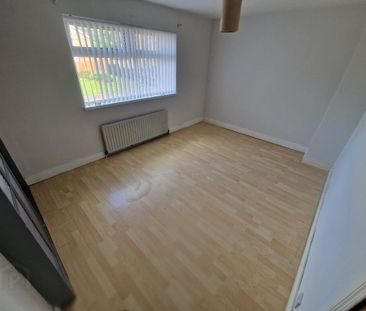 62 Neillsbrook Park, Randalstown, BT41 3BQ - Photo 2