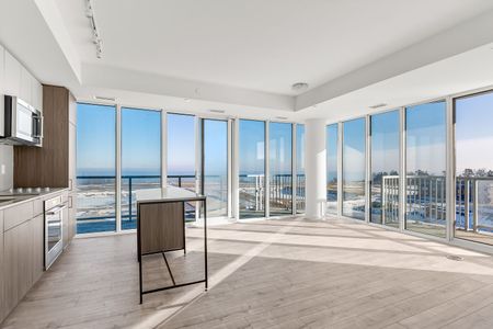 For Lease - 220 Missinnihe Way Unit# 612, Mississauga, Ontario - Photo 5