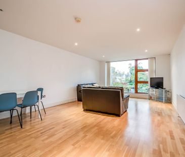 9 Stratfield House, Wellington Park Terrace, BELFAST, BT9 6DR - Photo 3