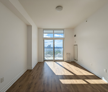 $2,199 / 2 br / 1 ba / 81 robinson st unit 809 - Photo 1