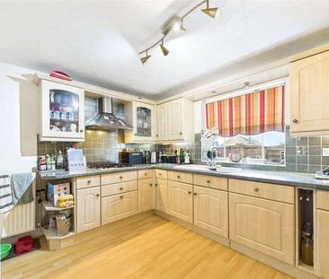 Hitherhooks Hill, Binfield, Berkshire, RG42 - Photo 6