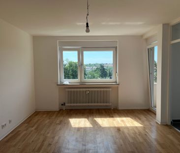 Mietwohnung in Nürnberg - Gemütliche Wohnung mit Loggia! - Photo 2