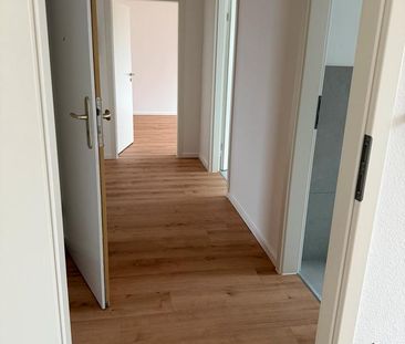 Schöne 2-Zimmer DG-Wohnung - Erstbezug nach Komplettsanierung - Foto 3