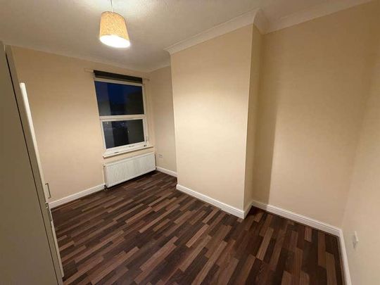 Albert Road, London, SE25 - Photo 1