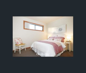 CHARACTER DOUBLE STOREY UNIT - Photo 3