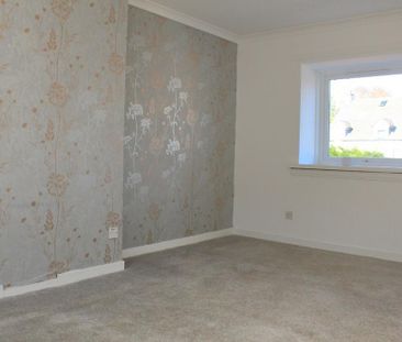 2 bedroom maisonette to rent - Photo 4