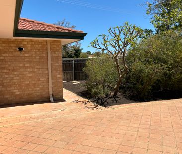 2 Deepwater Court, Merriwa. - Photo 1