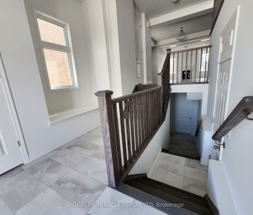 For Lease - 344 Madelaine Drive, Barrie, Ontario - Photo 5