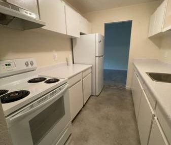 1 Bedroom Suite Available Immediately - Photo 2