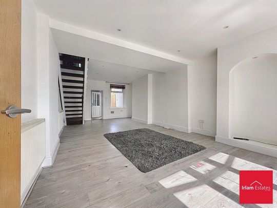 2 bedroom terraced house to rent - Photo 1