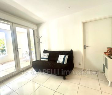 Location Appartement 2 pièces 43m² HYERES 83400 - Photo 1