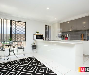 Spacious 4-Bedroom Family Home in Oxley Vale – Modern, Comfortable,... - Photo 1