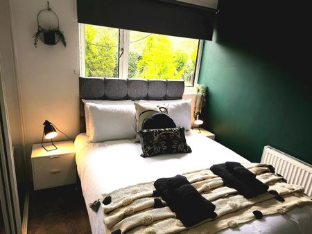 2 Bed Semi-Detached House, Buckton View, LS11 - Photo 3