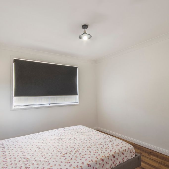 BEAUTIFUL MODERN 3 BEDROOM TOWNHOUSE - Photo 1