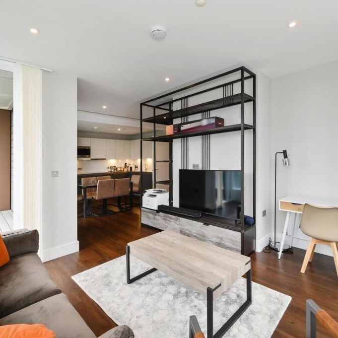 Harbour Way, London - Photo 1