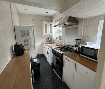 Room in a Shared House, Chalfont Avenue, HA9 - Photo 4