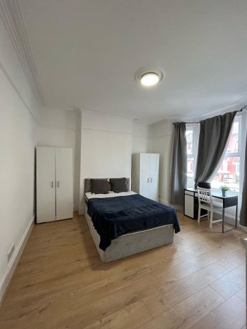 Room in a Shared House, Mora Road, NW2 - Photo 3