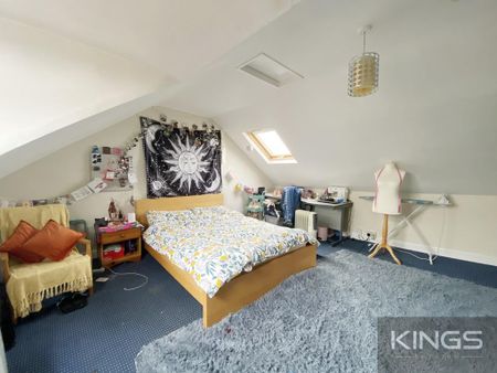 5 bedroom terraced house to rent - Photo 3