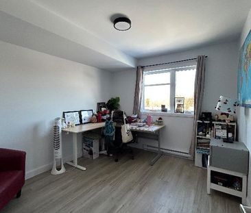 Appartement neuf 2025 St-Lambert de Lauzon 2 chambres + 1 bureau - Photo 4