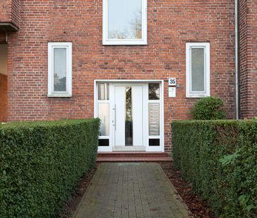 Helle Wohnung, zentral gelegen - Photo 2