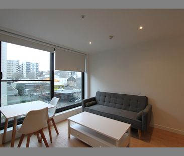 One Bedroom Gem - Photo 5