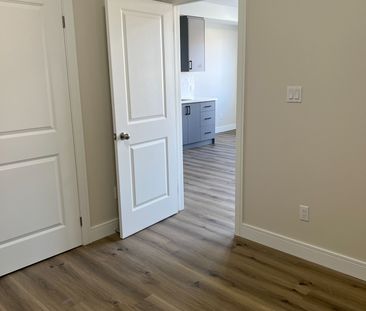 For Lease - 32 Cadorna Avenue Unit# 1, Toronto, Ontario - Photo 6