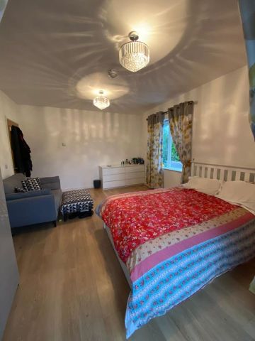 Room in a Shared Flat, Dan Court, NW10 - Photo 5