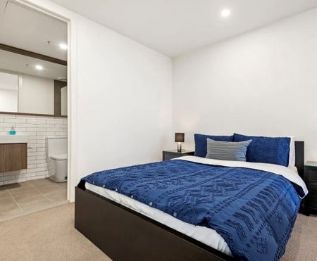 Modern 2-Bedroom Apartment in Prime Cairnlea Location - Photo 3