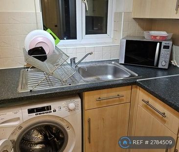 1 bedroom flat to rent - Photo 6