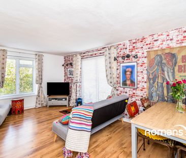 1 bedroom apartment to rent - Photo 2
