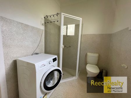 296A Sandgate Road, Shortland - Photo 2