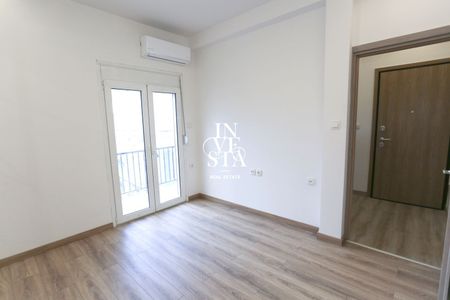 Studio/Γκαρσονιέρα για ενοικίαση Κέντρο (Λάρισα) - Photo 5