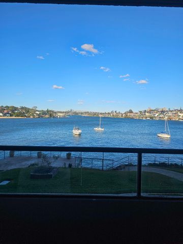 Abbotsford - Photo 3