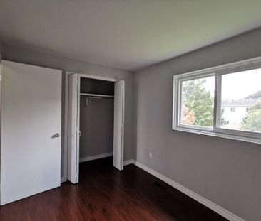 For Lease - 18 Westwater Drive, Toronto, Ontario - Photo 3