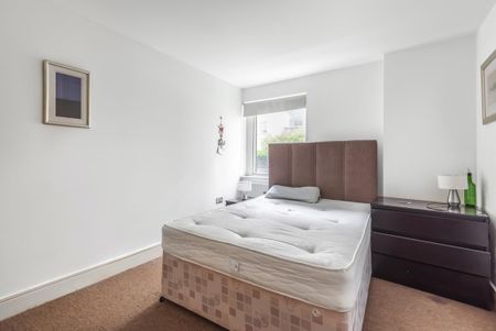 Cassilis Road, London E14 - Photo 3