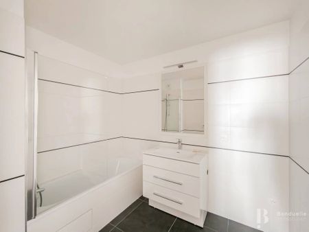 Rental Apartment Courbevoie Marceau - République - Photo 5