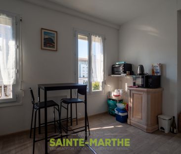 A LOUER - T2 MEUBLE CENTRE VILLE NIORT - Photo 6