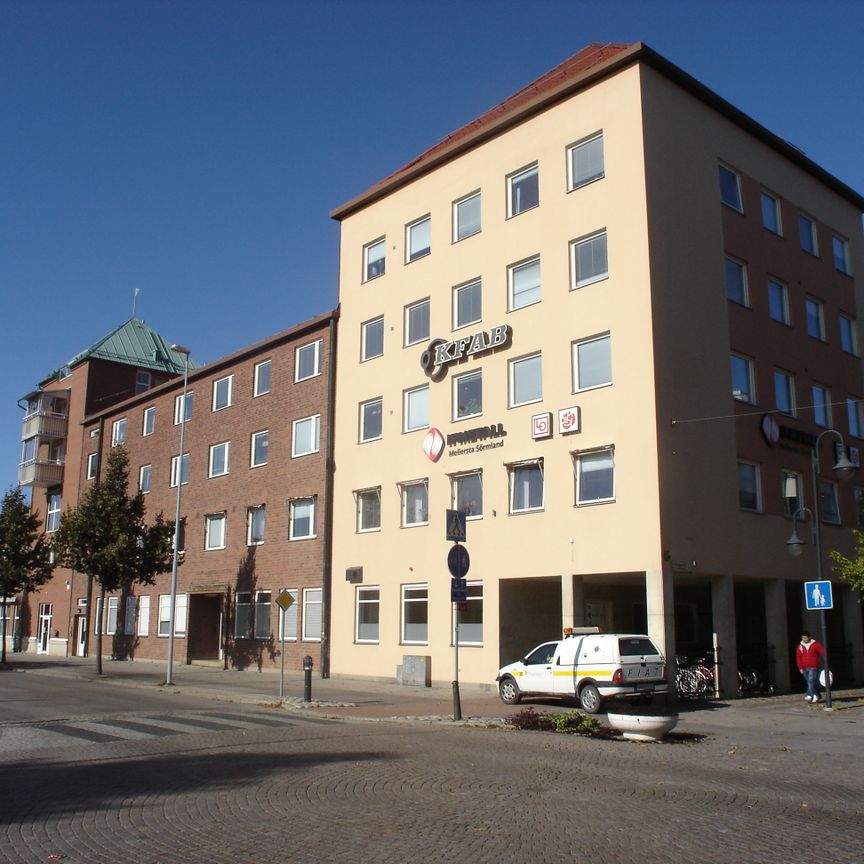 Drottninggatan 10 C - Foto 2